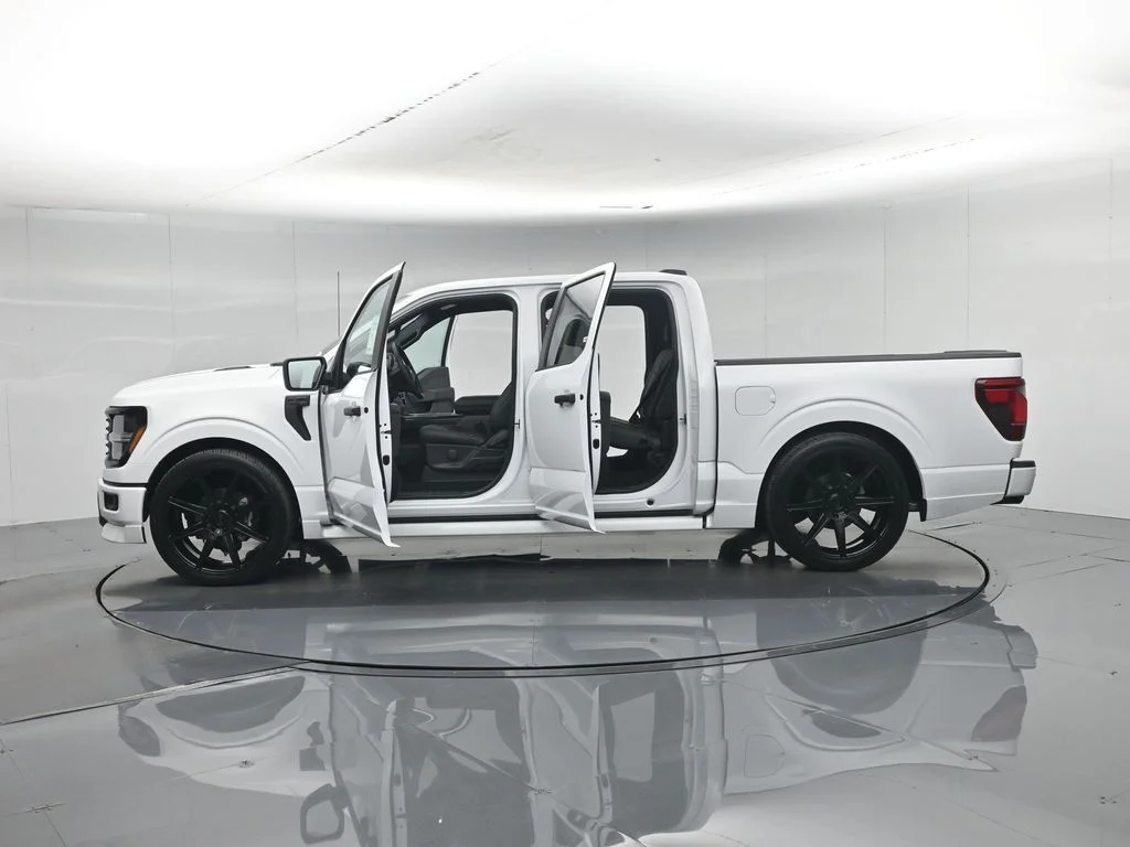 New 2026 Oxford White Ford STX image 33