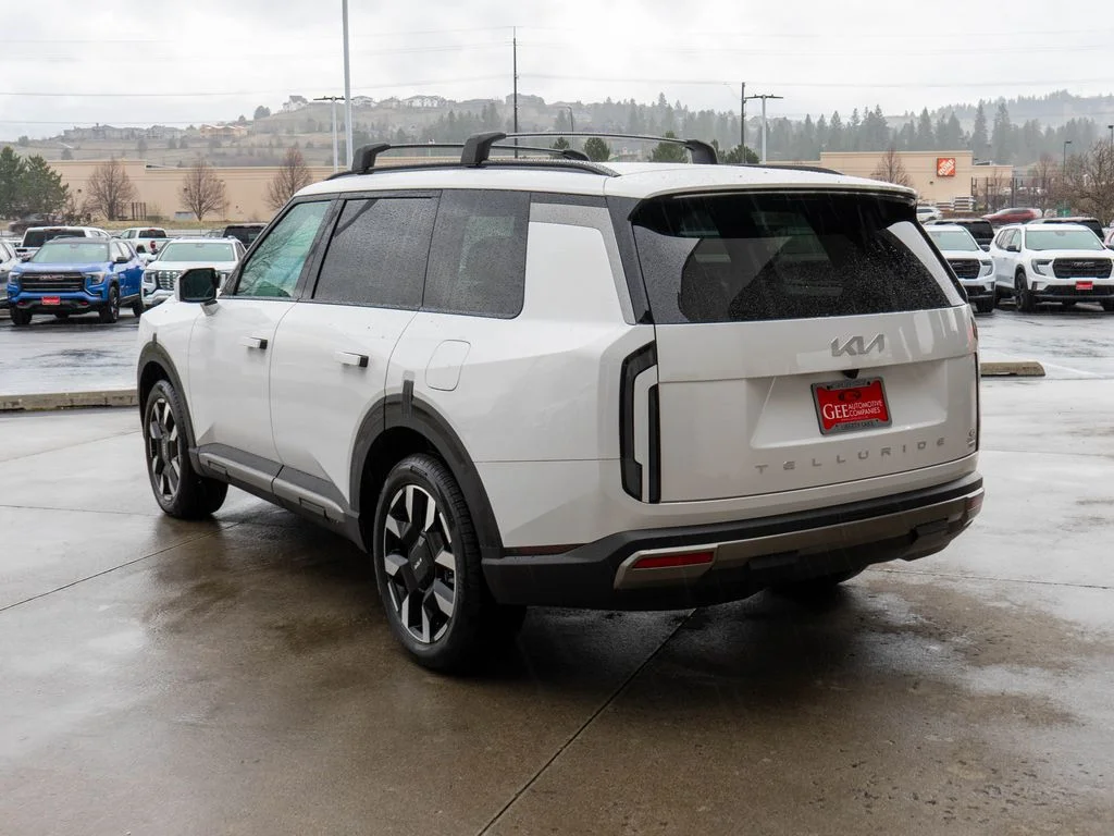 New 2027 Glacial White Pearl Kia S image 5