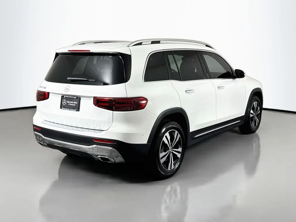 Used 2025 White Mercedes-Benz GLB 250 image 7