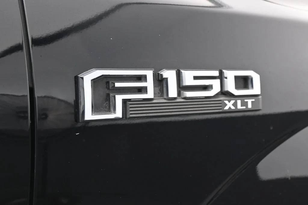 Used 2020 Black Ford XL image 41