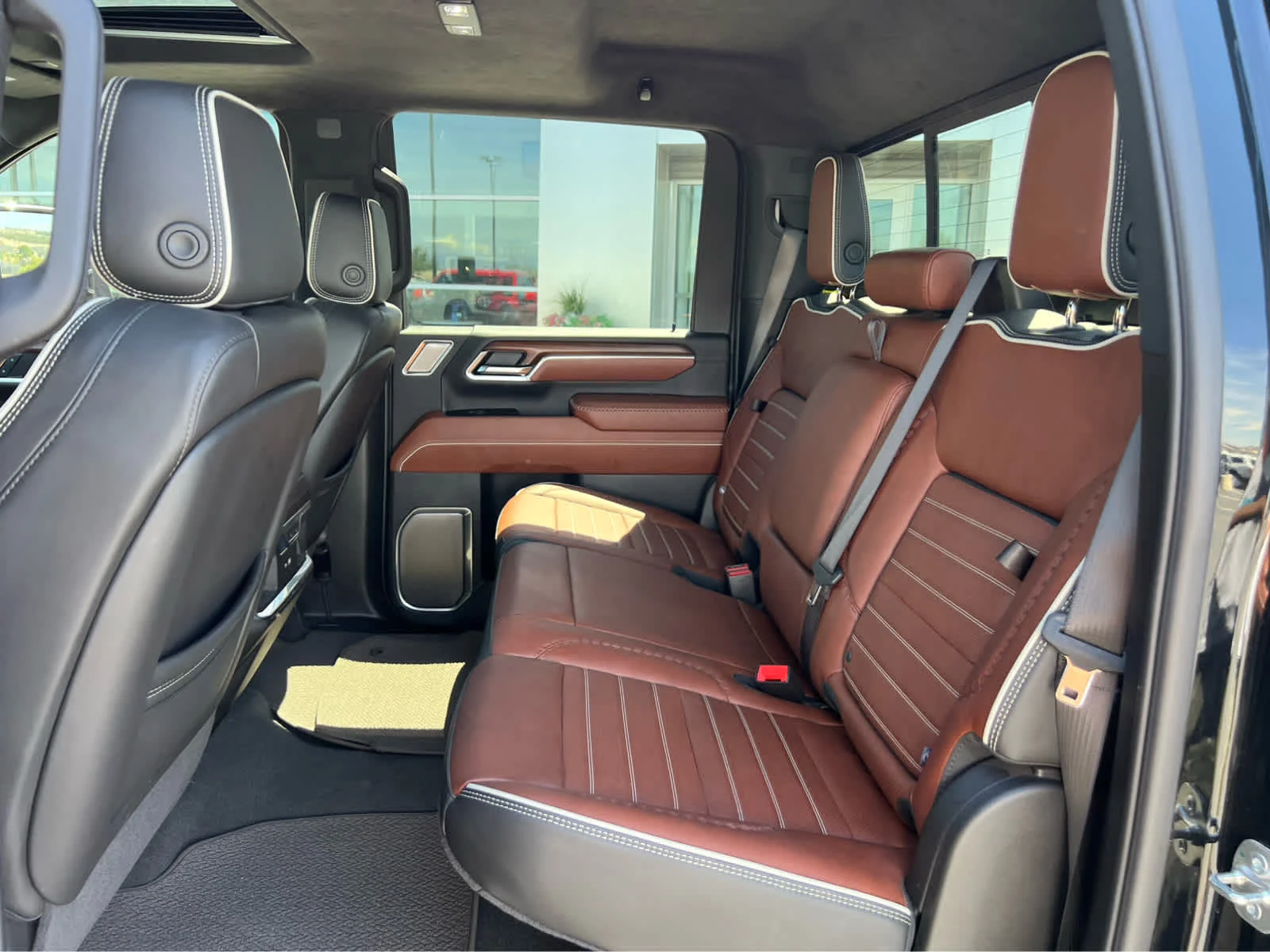Certified Used 2025 Onyx Black GMC Denali Ultimate image 27