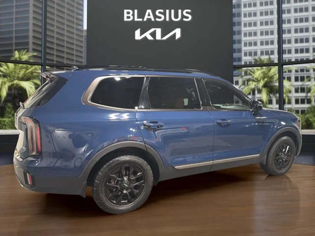 Used 2023 Black Kia SX X-Pro image 5