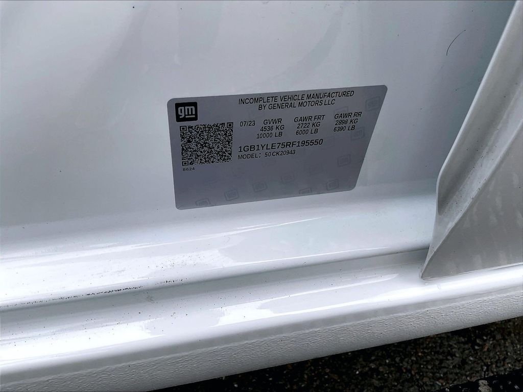 Used 2024 White Chevrolet Work Truck image 36