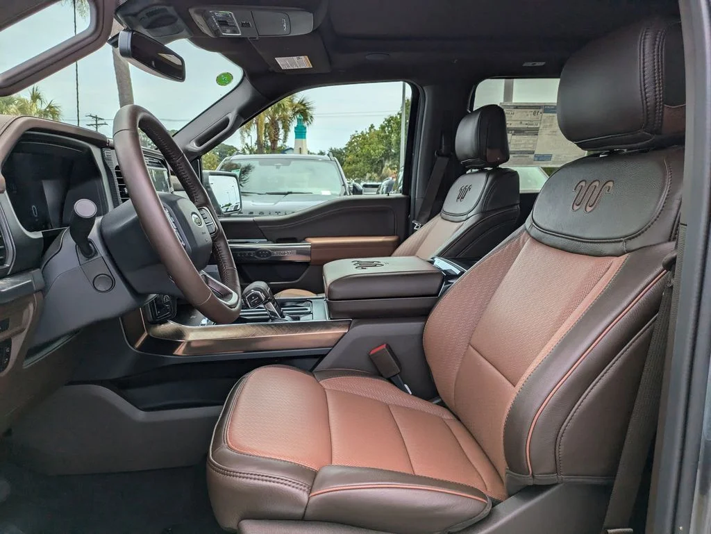 New 2026 Carbonized Gray Metallic Ford King Ranch image 20