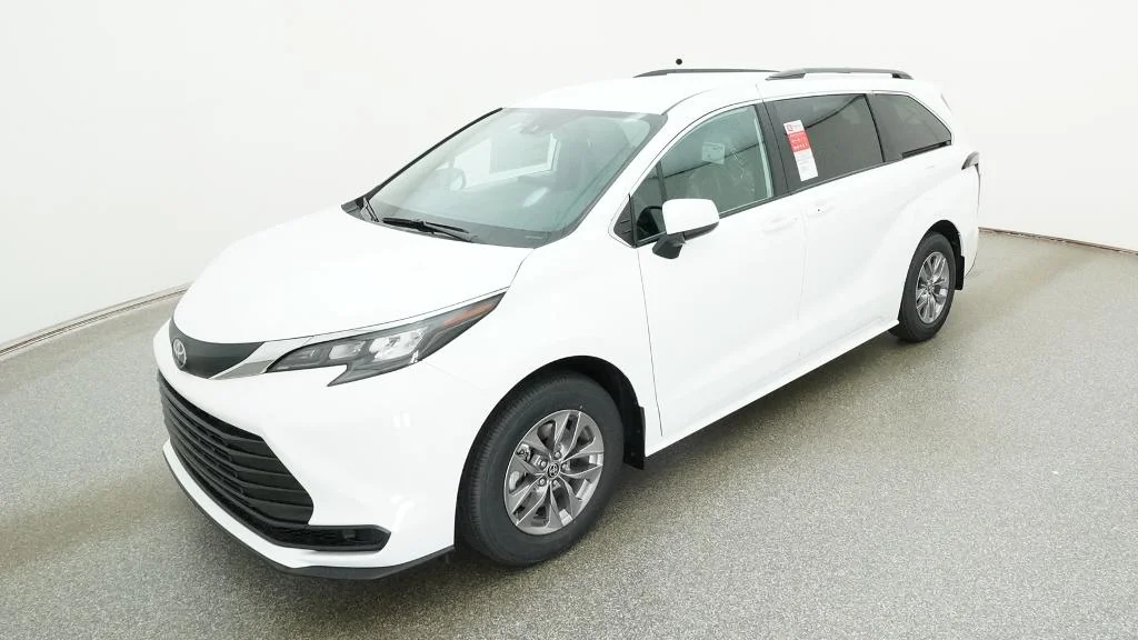 Ice Cap 2026 Toyota Sienna Minivan Front-Wheel Drive 