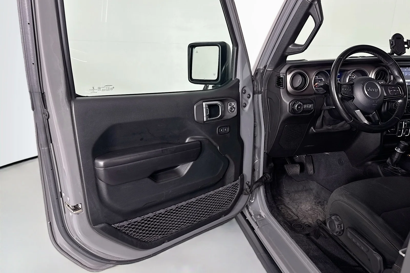 Used 2020 Sting-Gray Clearcoat Jeep Sport 4X4 image 20