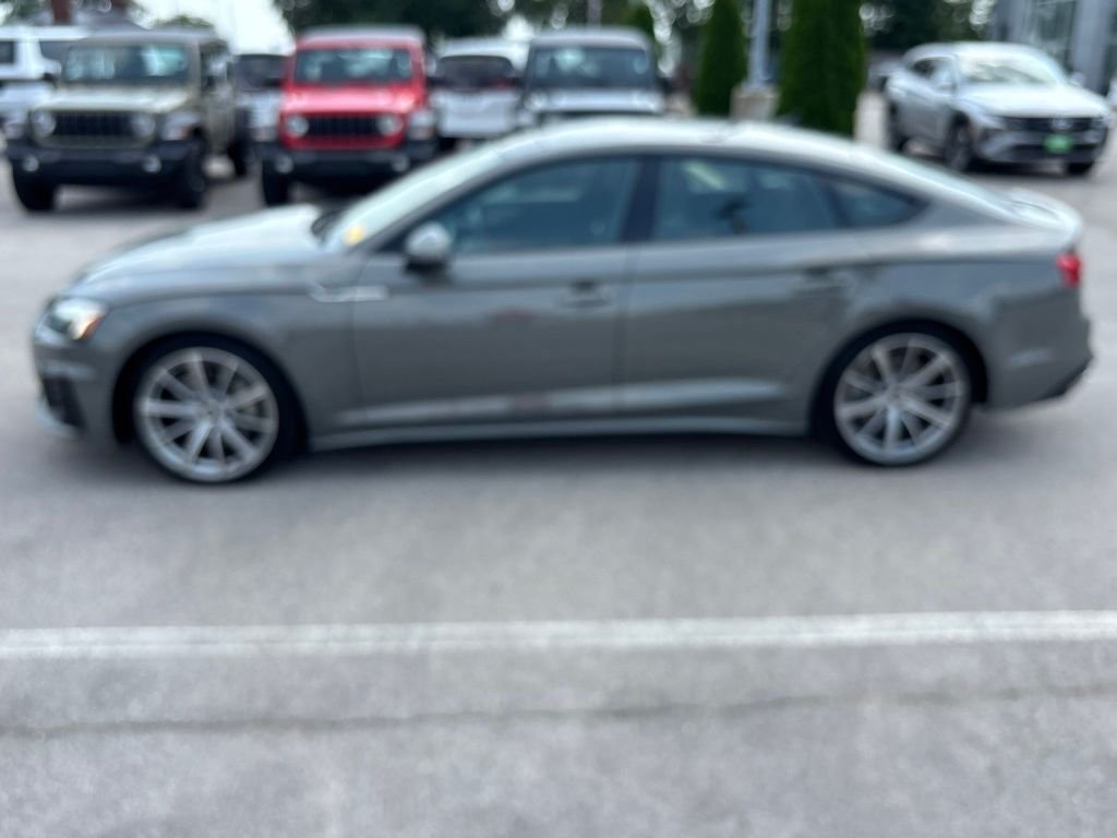 WAUDACF52SA009747