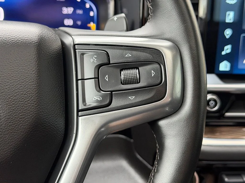 Used 2024 White Chevrolet LT Trail Boss image 18