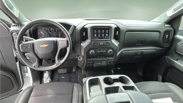 Used 2024 Summit White Chevrolet Custom image 18