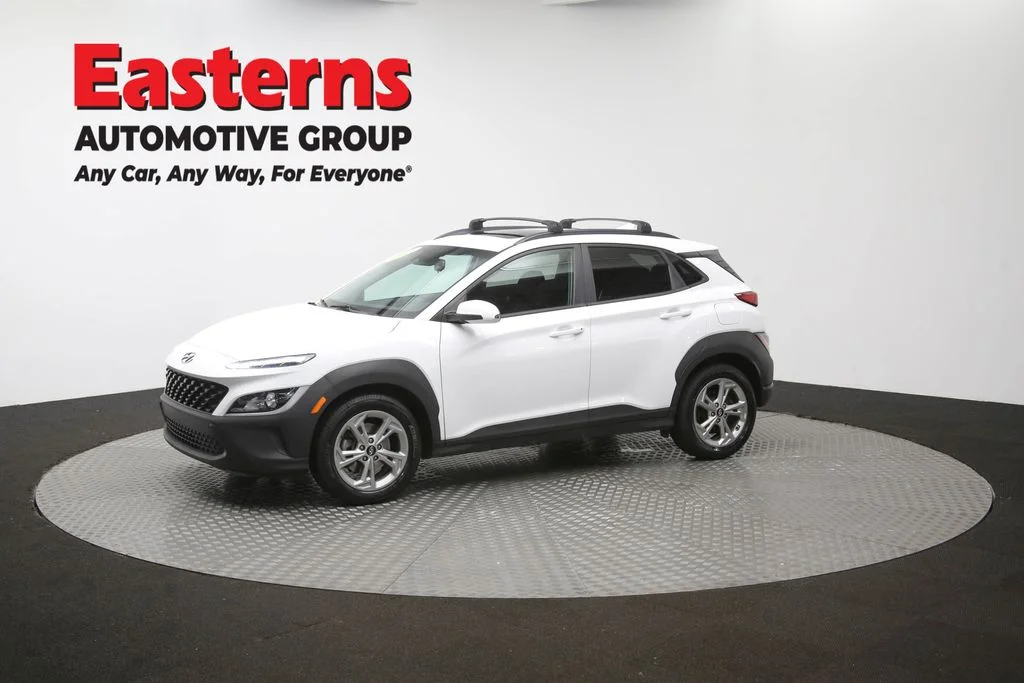 Used 2023 White Hyundai SEL image 60
