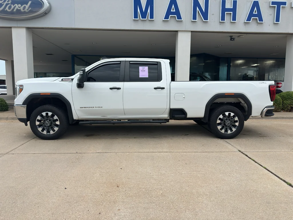 Used 2023 Summit White GMC Pro image 12