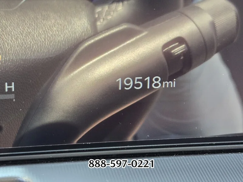 Used 2025 Gray KIA SX image 30