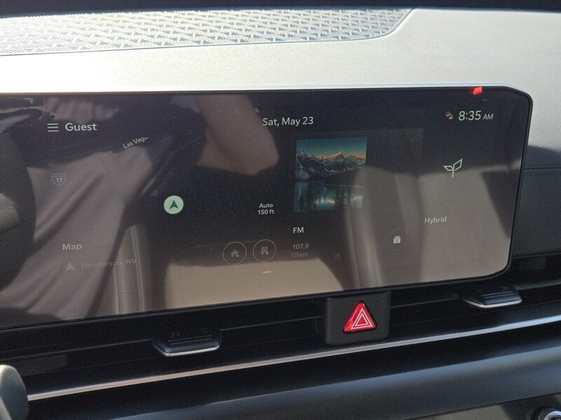 New 2026 Snow White Pearl Kia LXS image 13