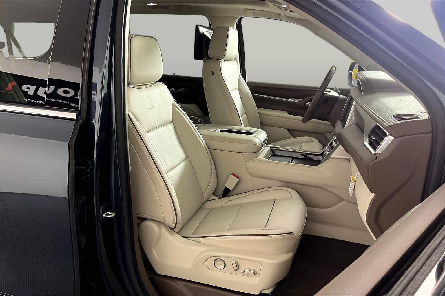 Used 2021 Dark Sky Metallic GMC Denali image 9