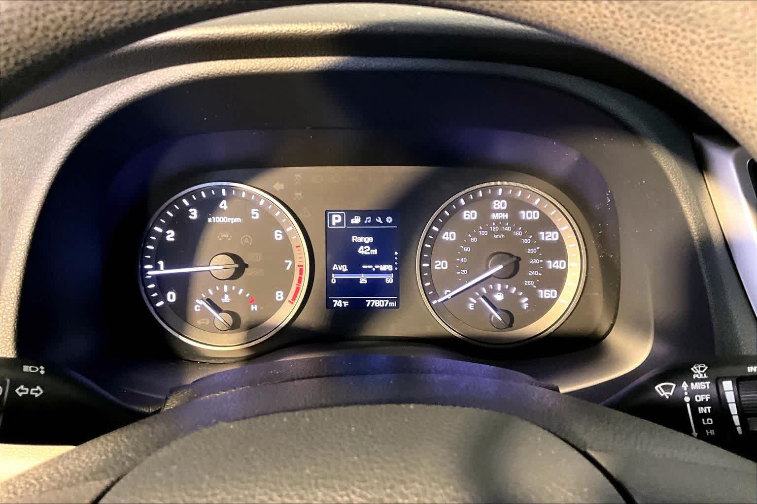 Used 2017 Coliseum Gray Hyundai SE image 25