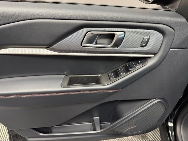 New 2026 Agate Black Metallic Ford ST-Line image 15