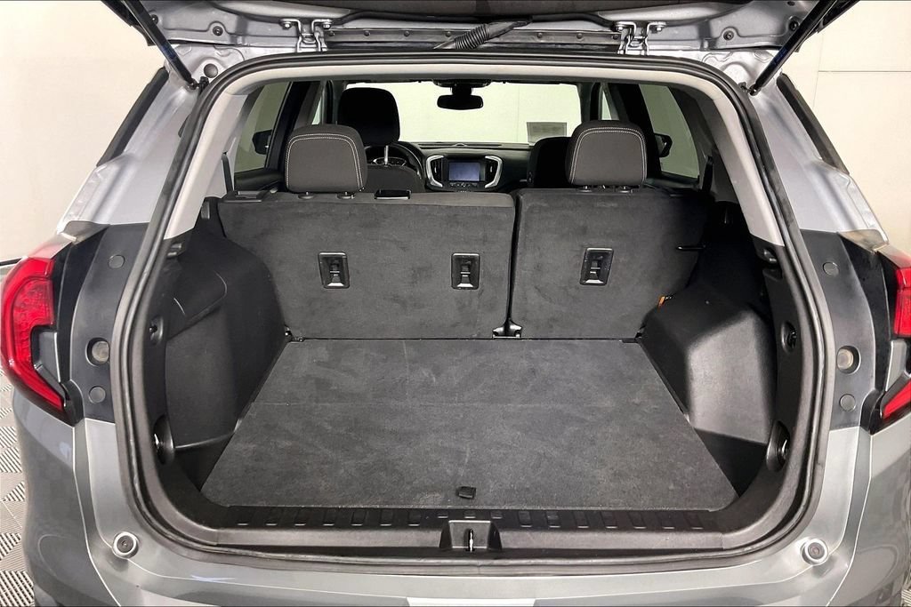 2024 GMC Terrain SLE - Photo 26
