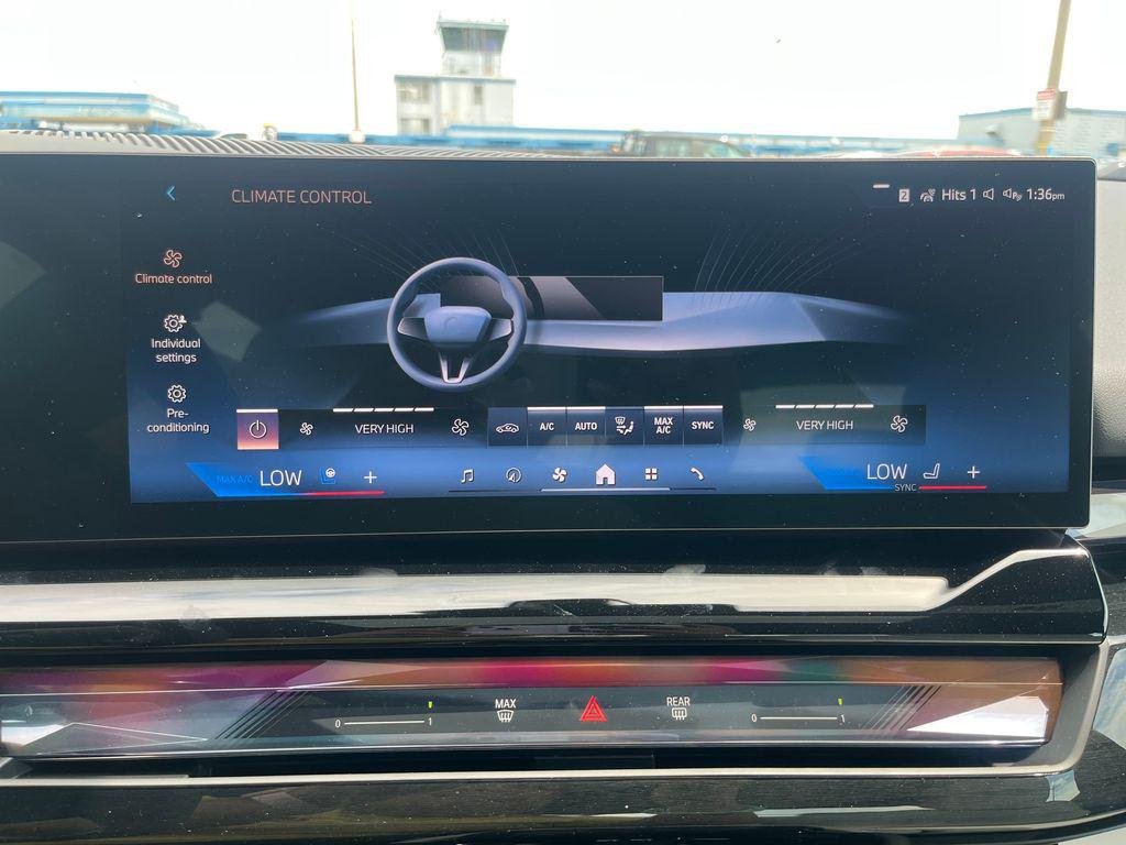 New 2026 Oxide Grey Metallic BMW 530i xDrive image 22