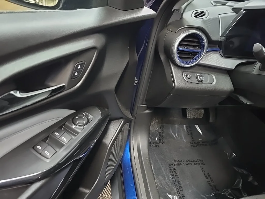 Used 2024 Blue Chevrolet LT image 27