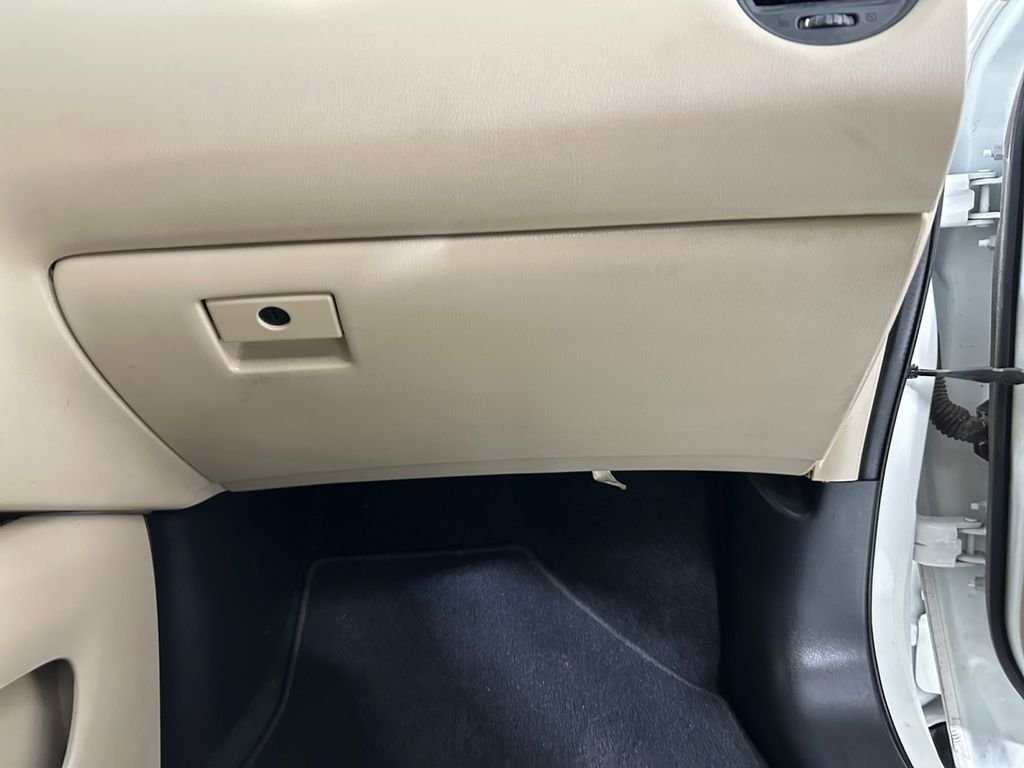 Used 2017 White Nissan S image 24