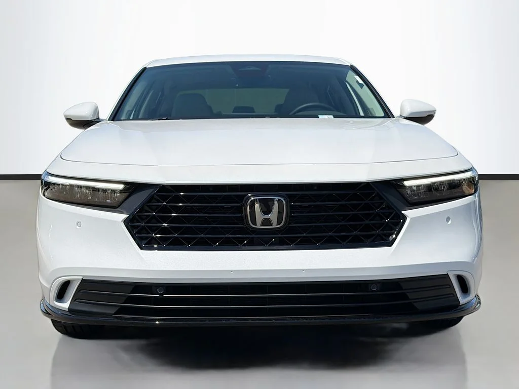 New 2026 Platinum White Pearl Honda EX-L image 4