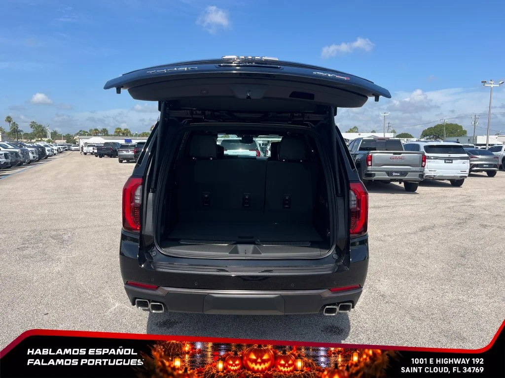 New 2026 Onyx Black GMC AT4 Ultimate image 17