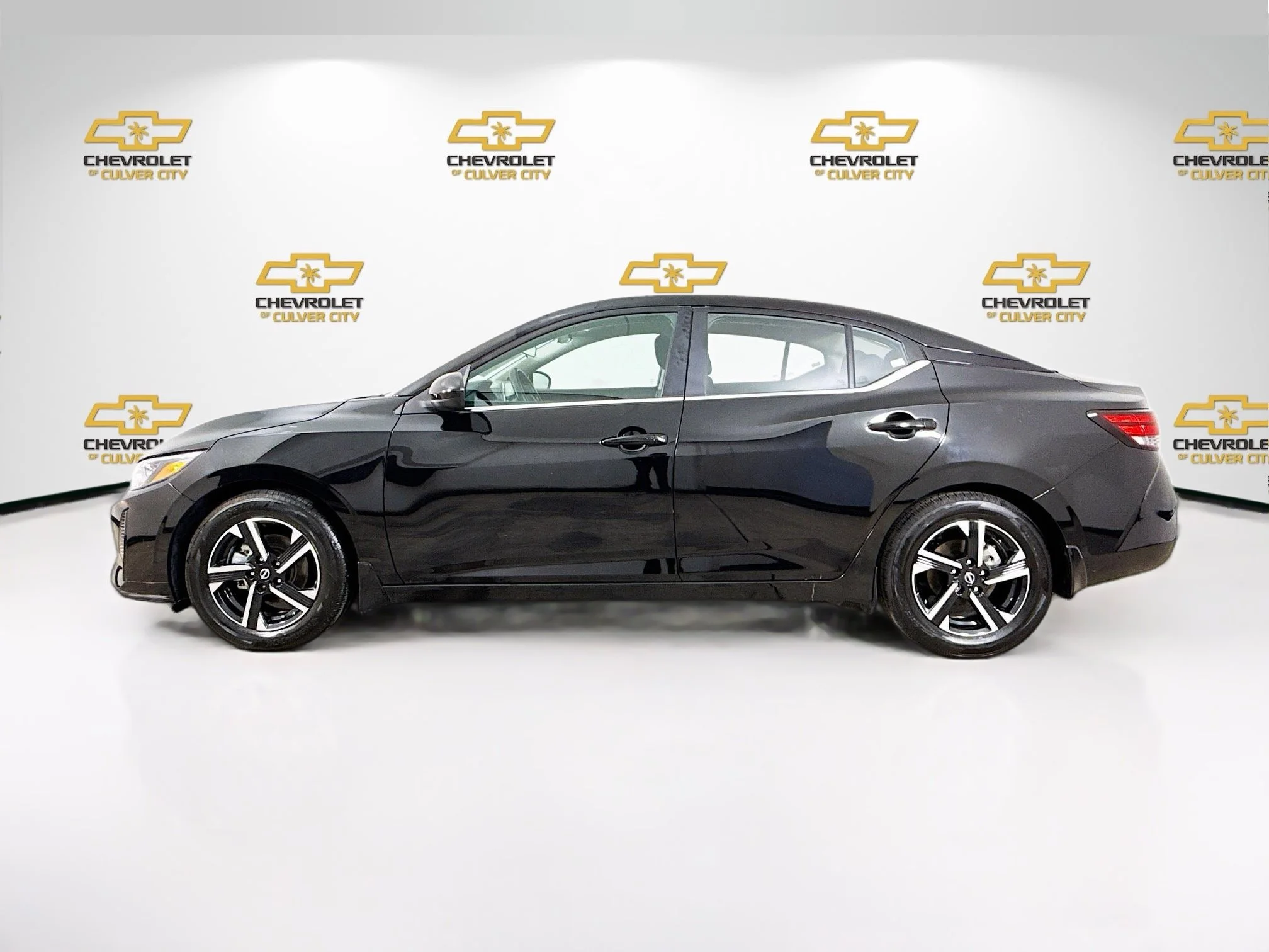 Used 2025 Black Nissan SV image 5