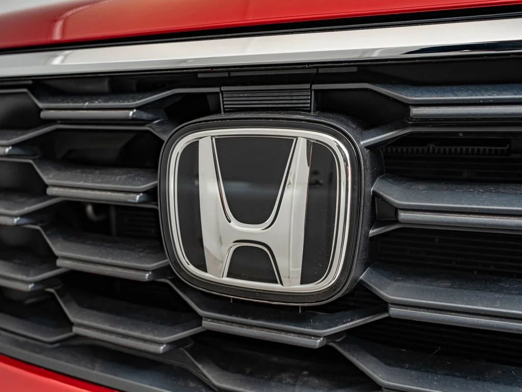 Used 2025 Radiant Red Metallic Ii Honda EX-L image 12