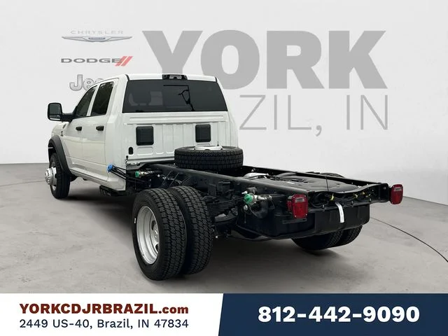 New 2026 Bright White Clearcoat RAM Tradesman image 3