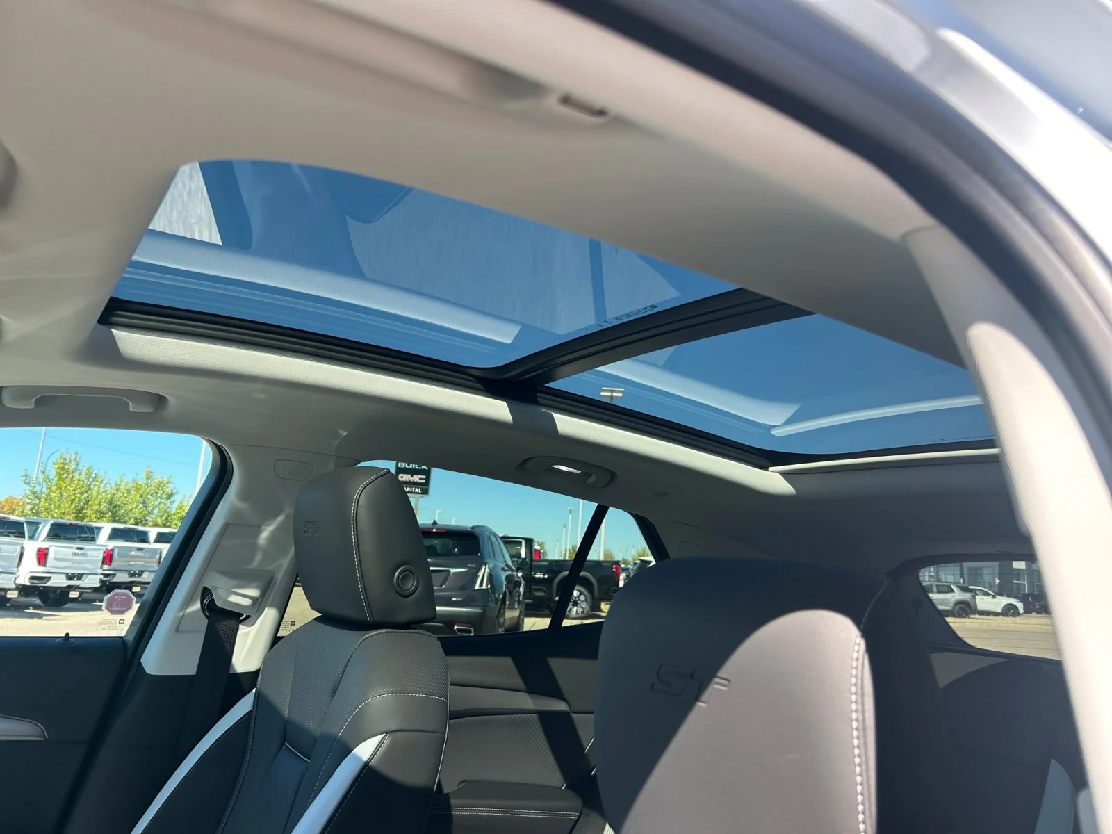New 2026 Iridescent White Tricoat Buick Sport Touring AWD image 18