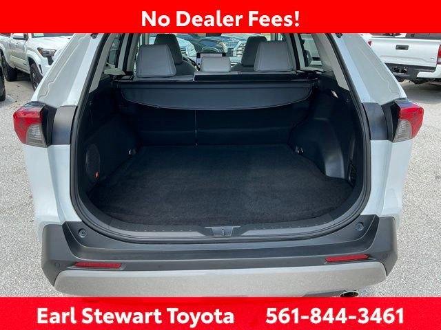 Certified Used 2024 WIND CHILL PEARL Toyota  image 13