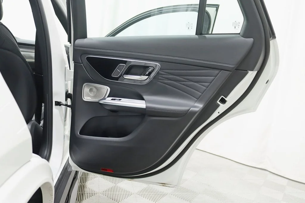 2025 Mercedes-Benz GLC AMG GLC63 S - Photo 37