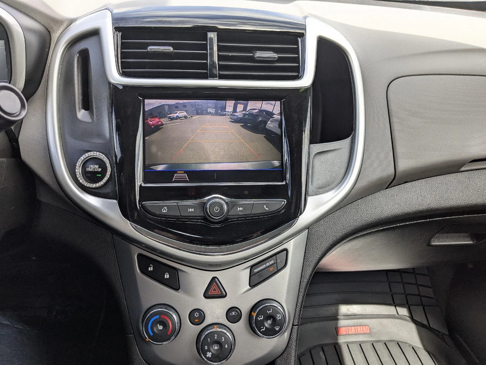 2020 Chevrolet Sonic Premier - Photo 24