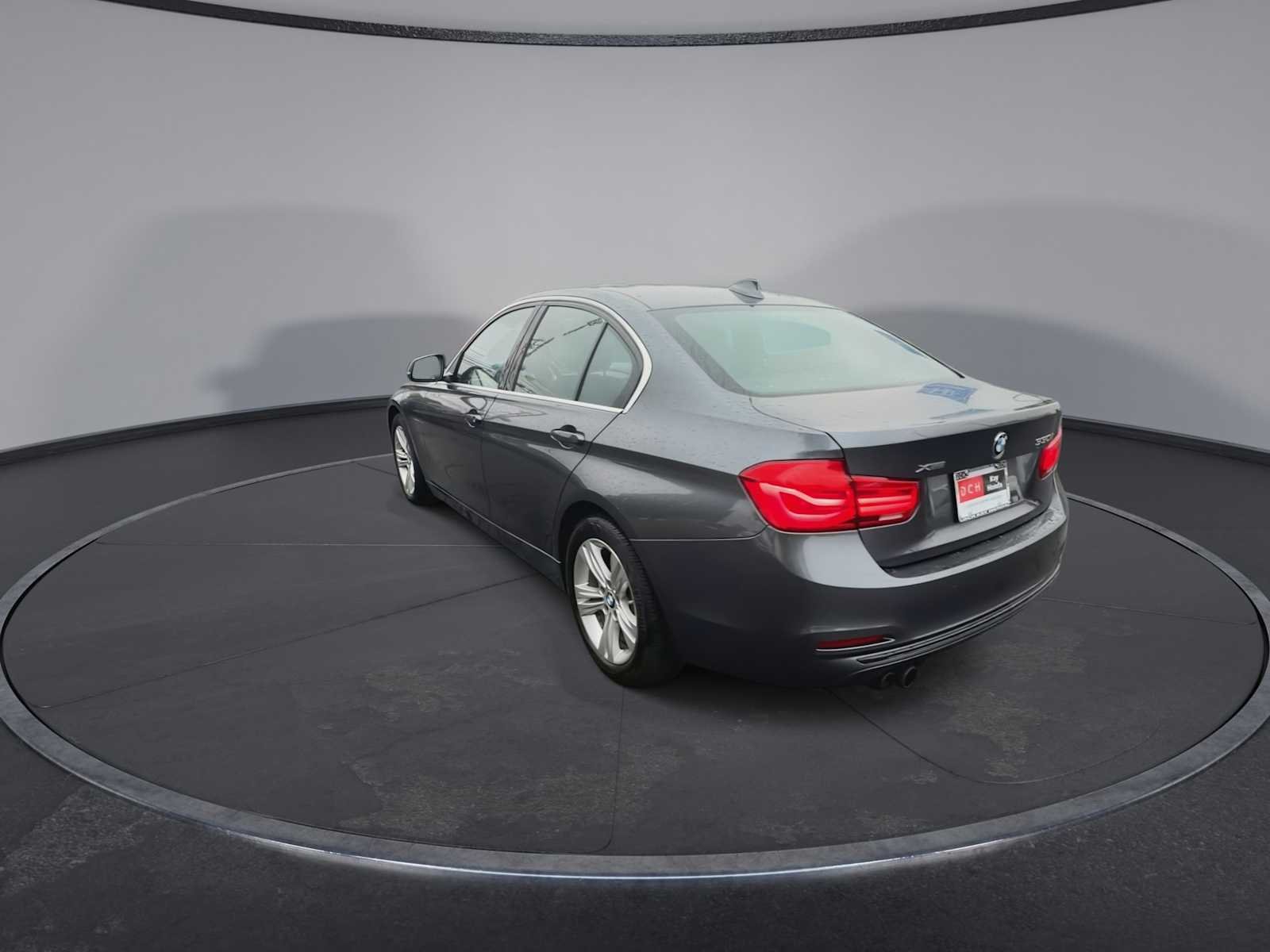 Used 2017 Mineral Gray Metallic BMW 330i xDrive image 6