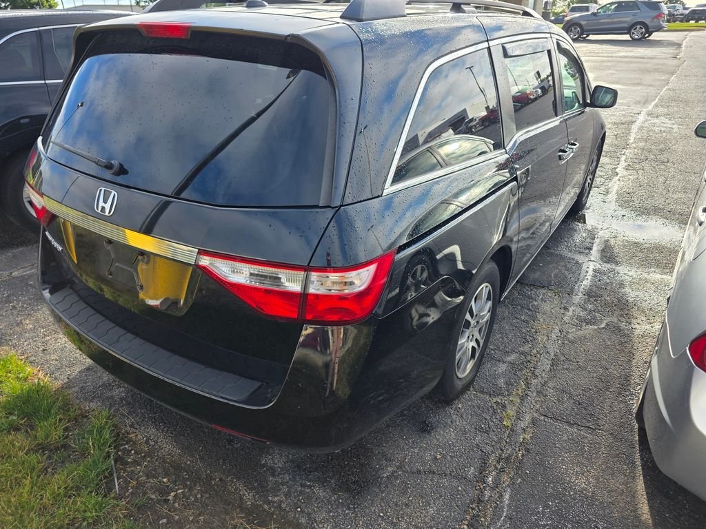 Used 2013 Crystal Black Pearl Honda EX-L image 4