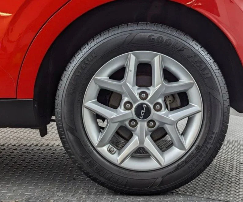 Used 2025 Red Kia LX image 11