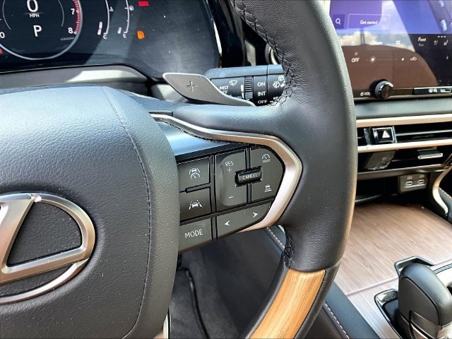 Used 2024 Black Lexus 350 Premium image 24