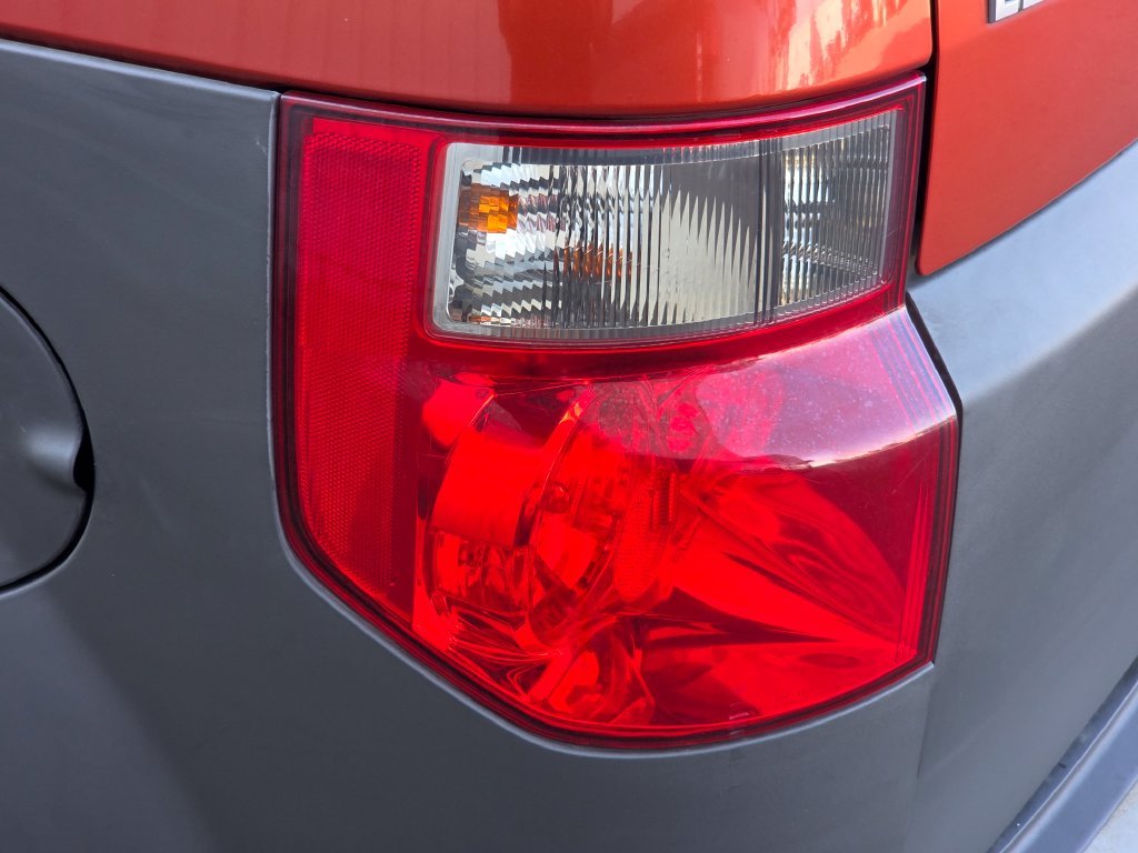 Used 2004  Honda LX image 14