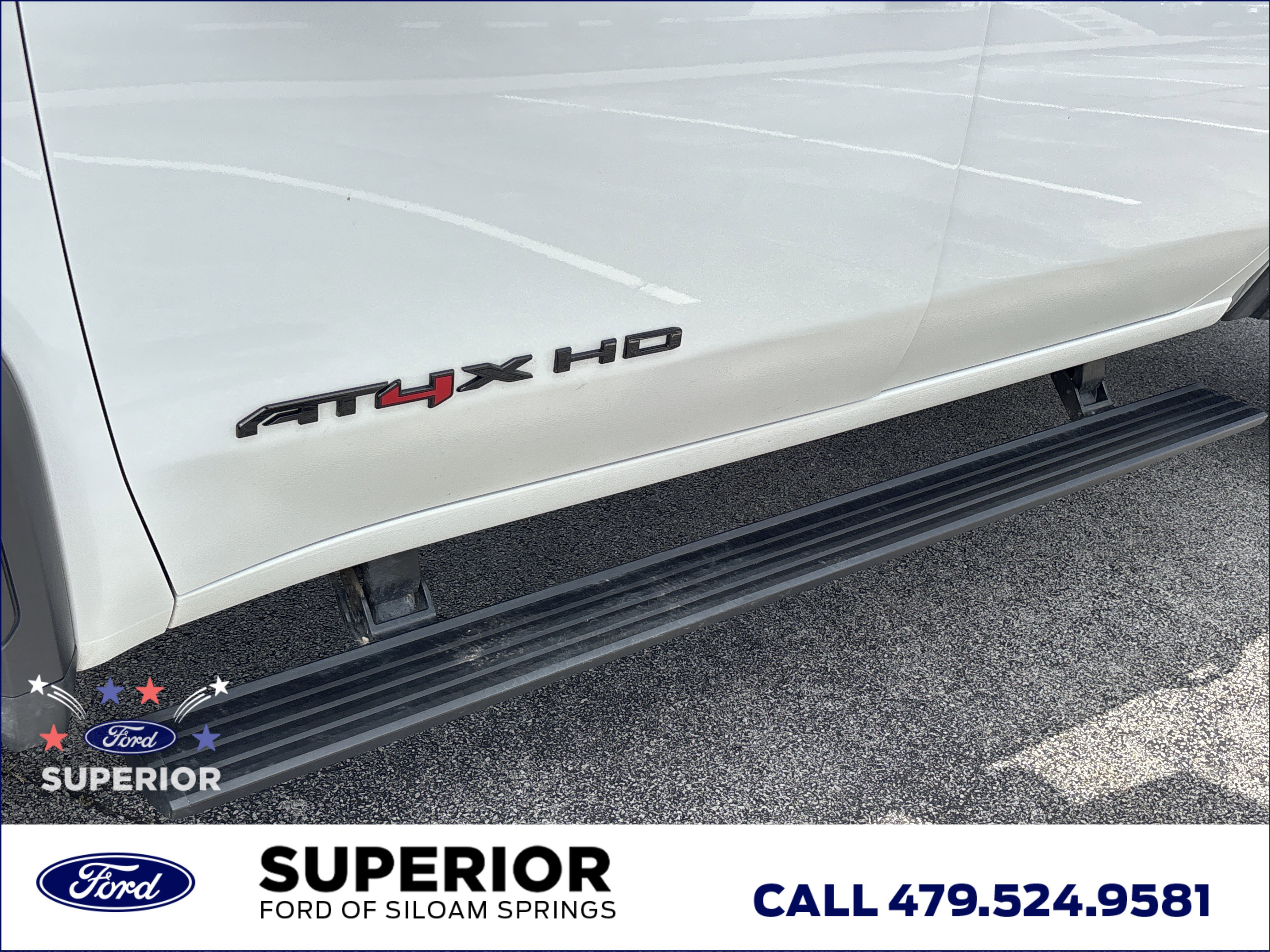 Used 2024 Summit White GMC AT4X Crew Cab 4WD image 19