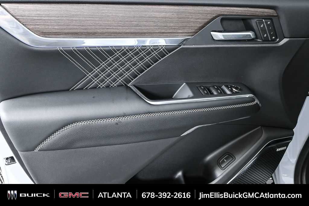 2026 GMC Acadia Denali - Photo 6