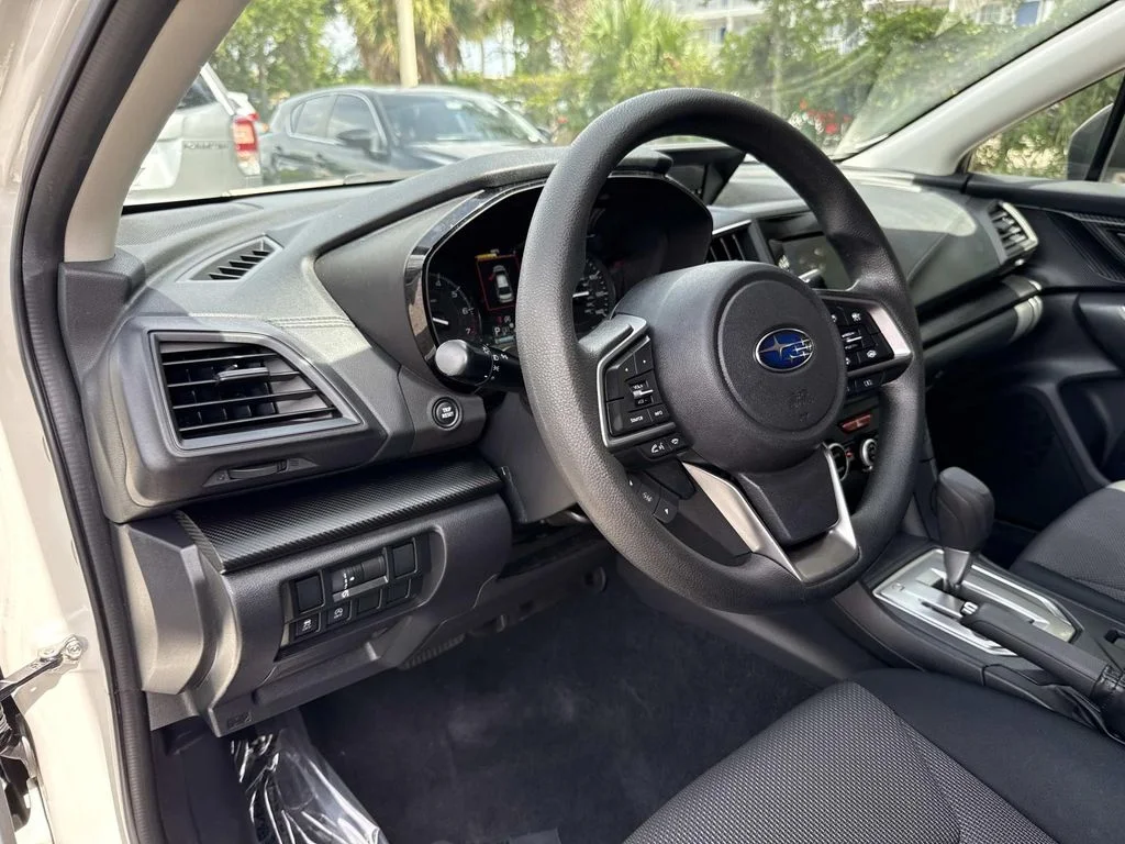 Used 2023 White Subaru Base image 23