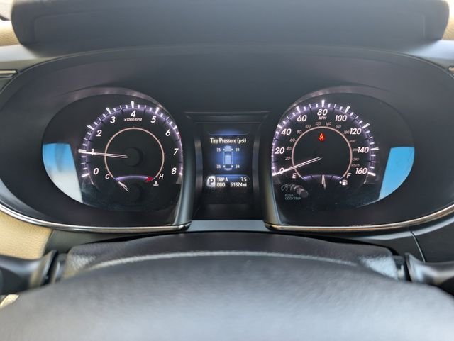 Used 2017  Toyota XLE image 15