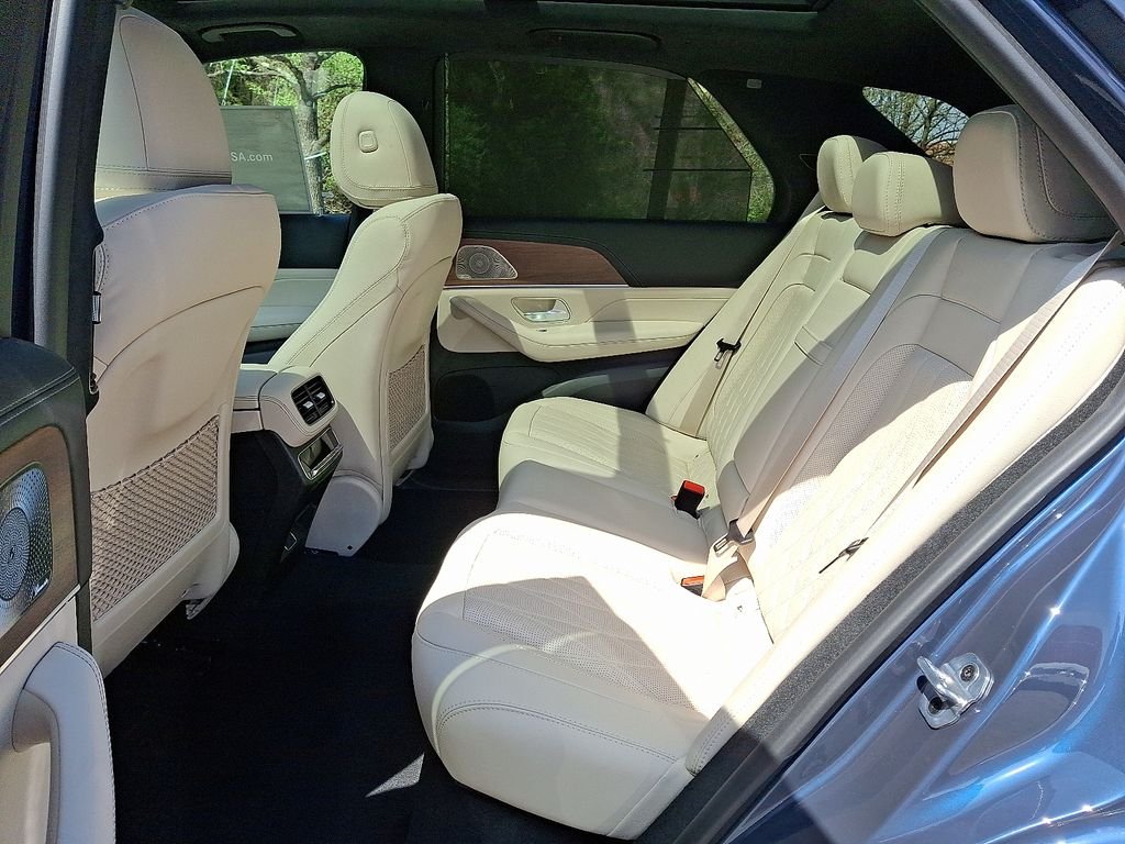 New 2026 Twilight Blue Metallic Mercedes-Benz GLE 63 S AMG® image 7