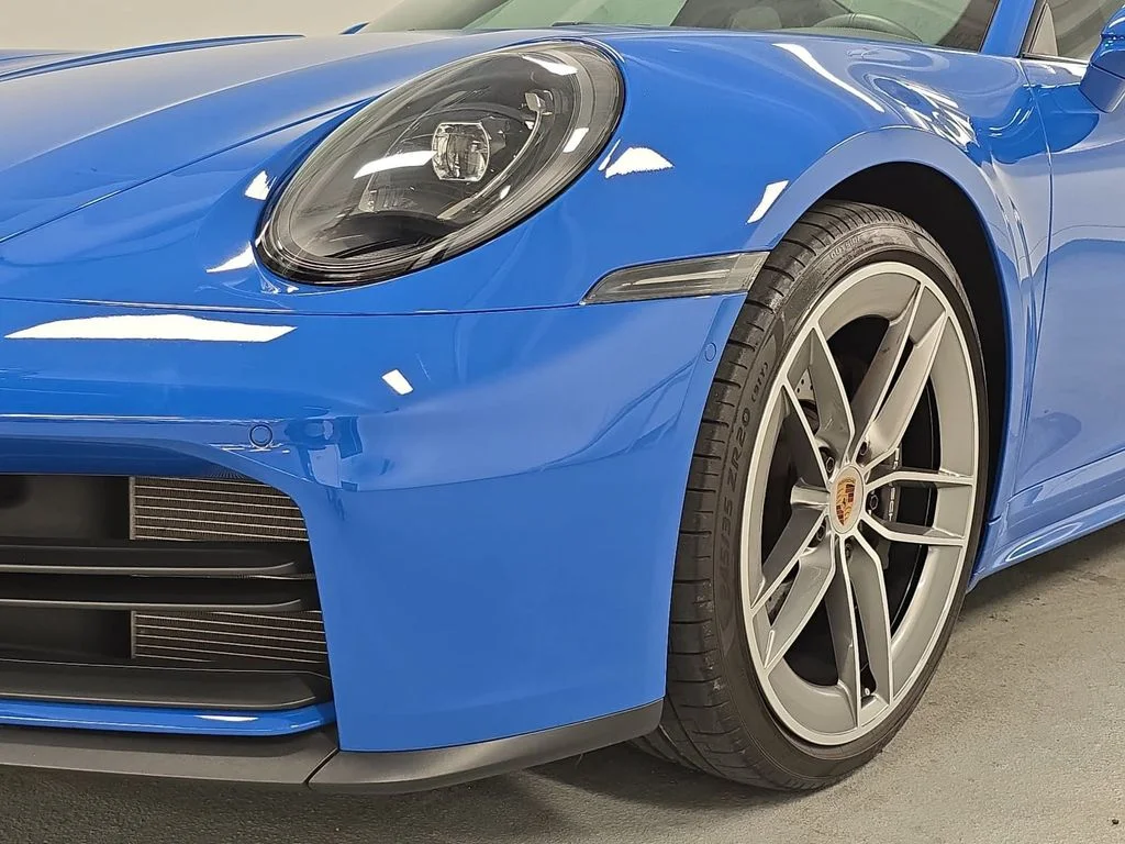 Certified Used 2025  Porsche Carrera image 11