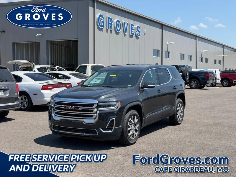 Certified Used 2020 Carbon Black Metallic GMC SLE image 1