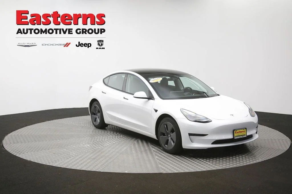 Used 2023 White Tesla Base image 48
