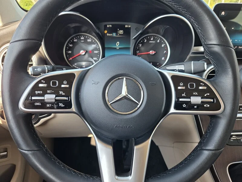 Used 2021 Polar White MERCEDES-BENZ GLC 300 SUV image 38