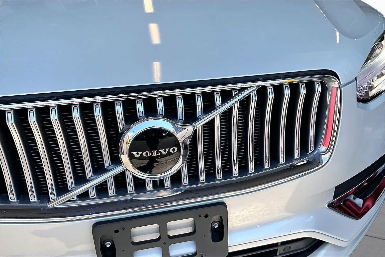 Used 2021 Birch Light Metallic Volvo Inscription image 30