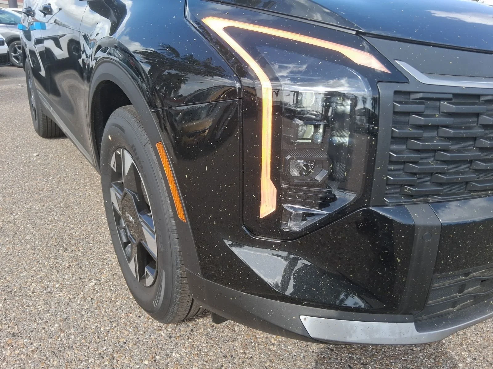 New 2026 Black Kia LX image 7