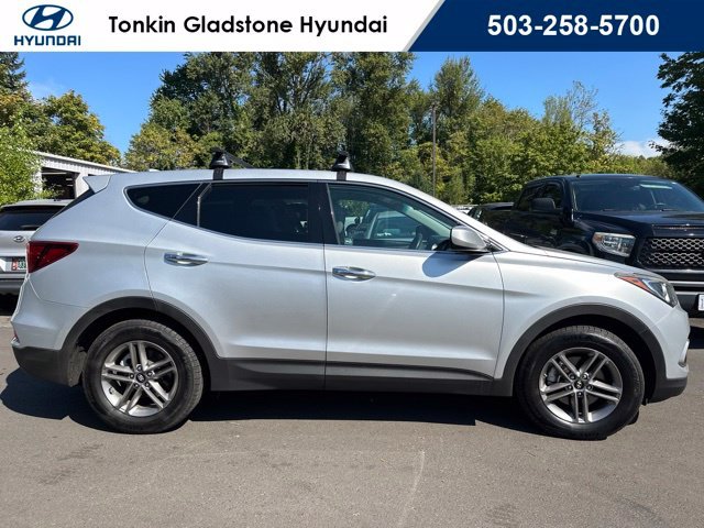 Used 2017 Sparkling Silver Hyundai 2.4 Base image 1